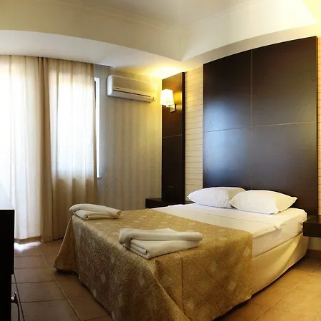 Faros Premium Hotel 5*