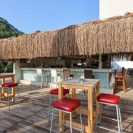 Ξενοδοχείο Faros Premium Μαρμαρίς