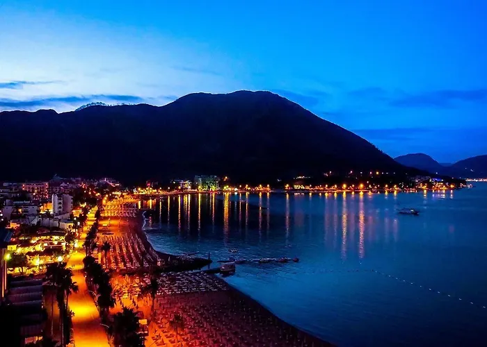 Faros Premium Hotel