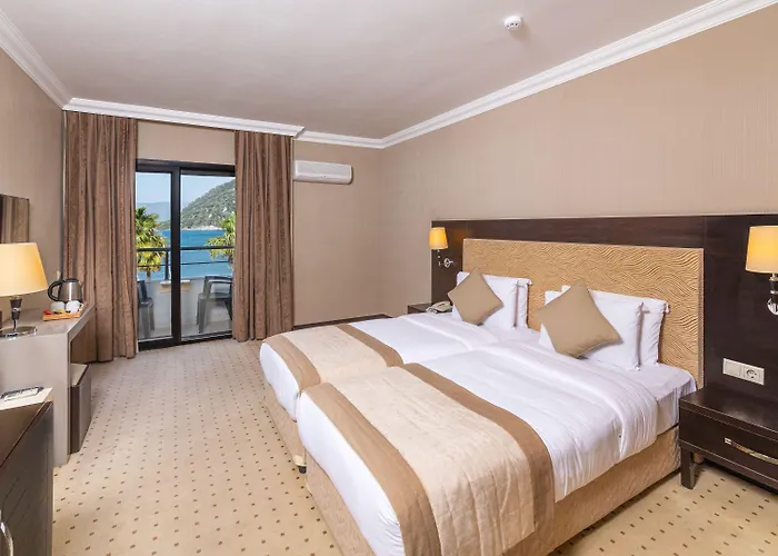 Hotel Faros Premium 5*
